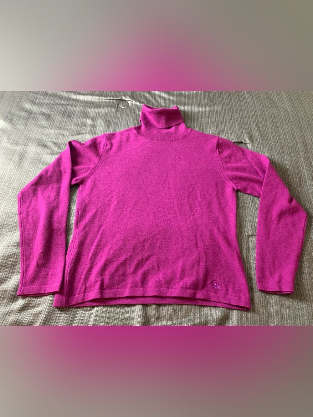 Burberry Merino Wool Turtleneck Sweater Fuchsia Purple Large - Picture 1 of 12